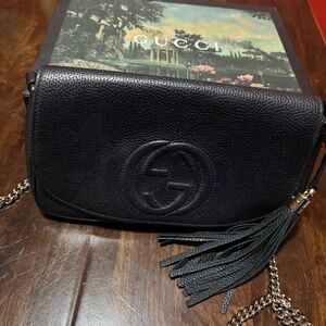 Authentic Gucci Black Leather Crossbody with receipt
